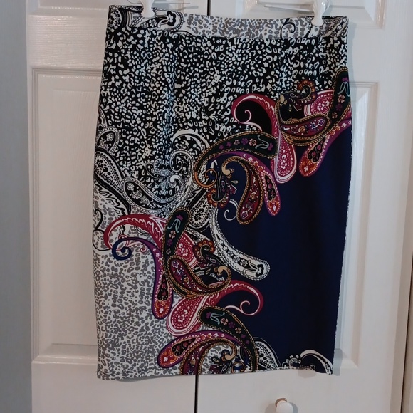 Paisley Print Women's Skirt - Picture 2 of 2